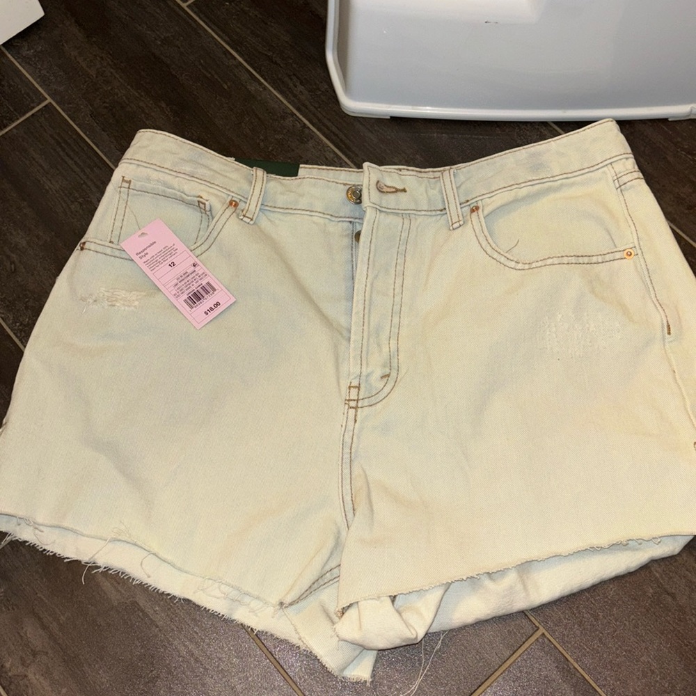 Women’s wild fable Jean shorts